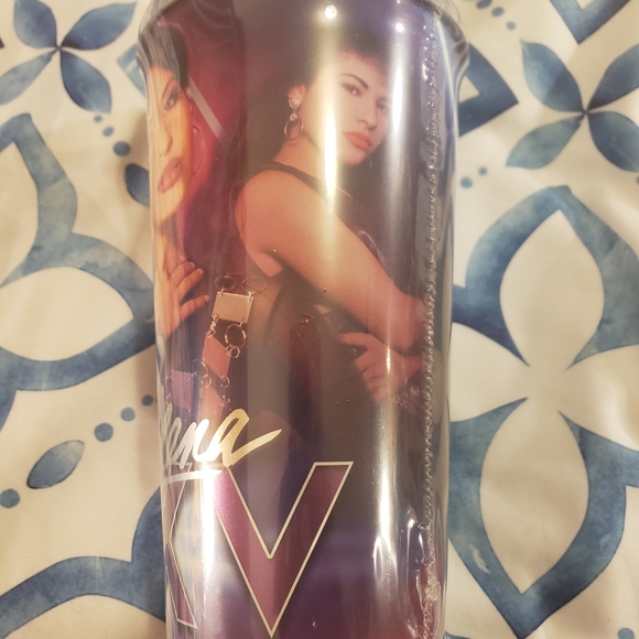 Limited Edition 2020 Selena Cups - Picture 3 of 7